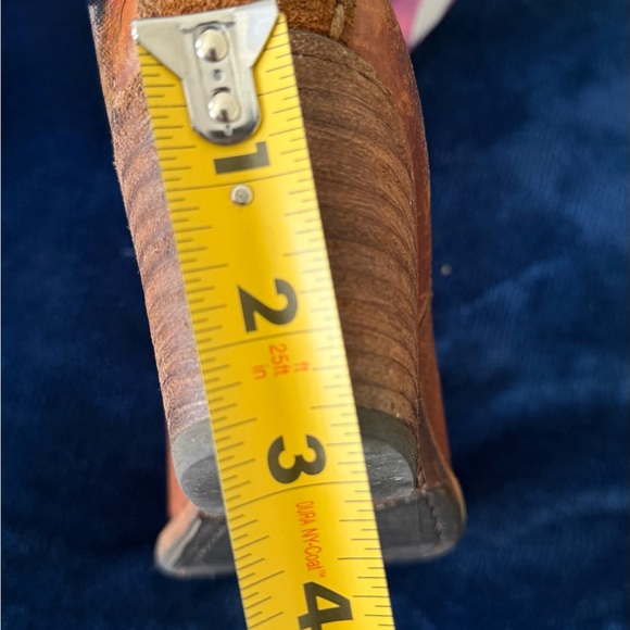 Frye Leather Ankle Boots - size 9 - Picture 7 of 9